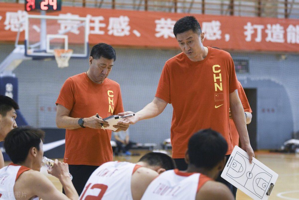 第24分钟，里克尔梅禁区左侧高空球横传，莫拉塔后点包抄头球冲顶，球稍稍偏出立柱！